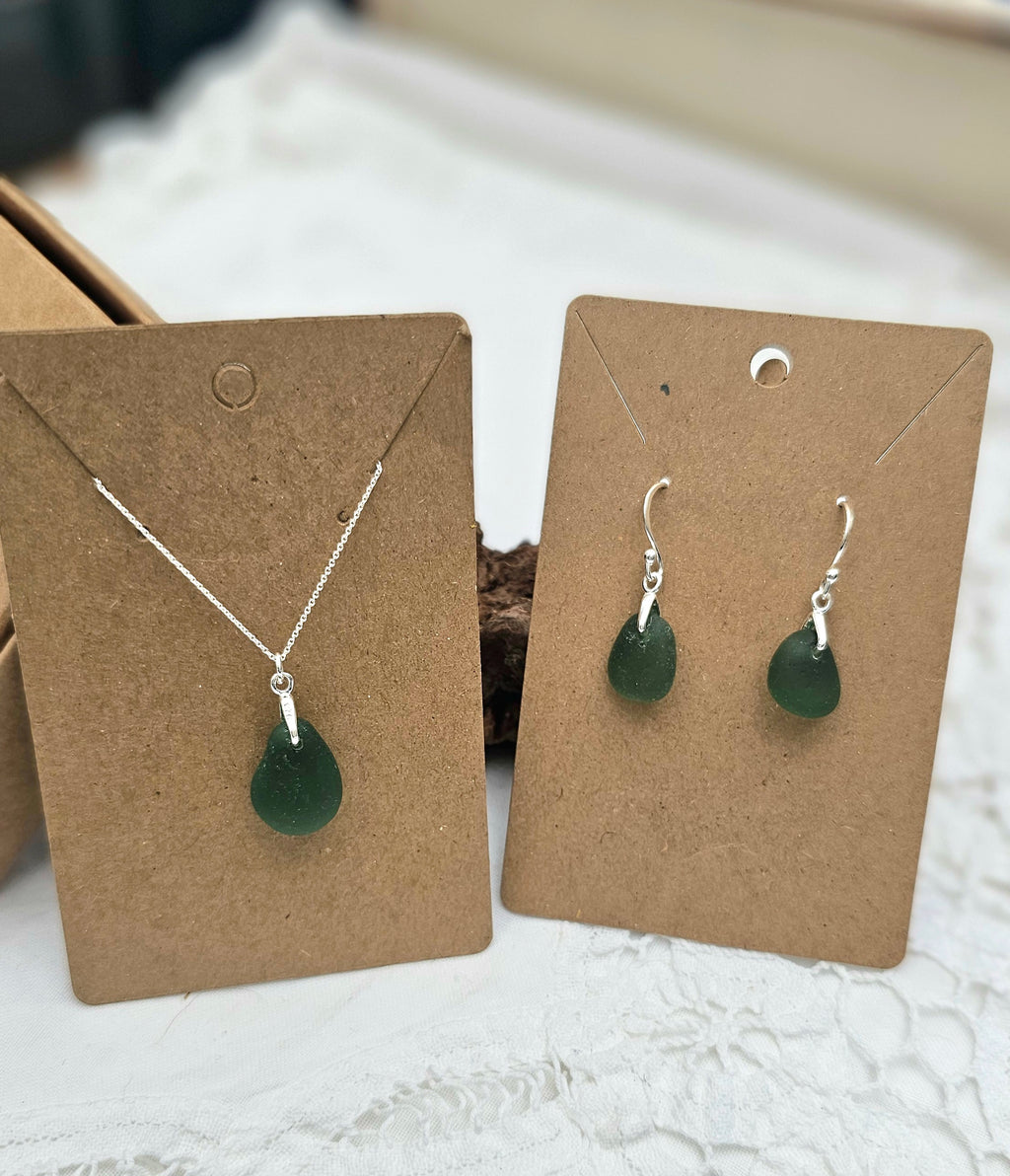 Seaham Green seaglass earring and necklace set 😍