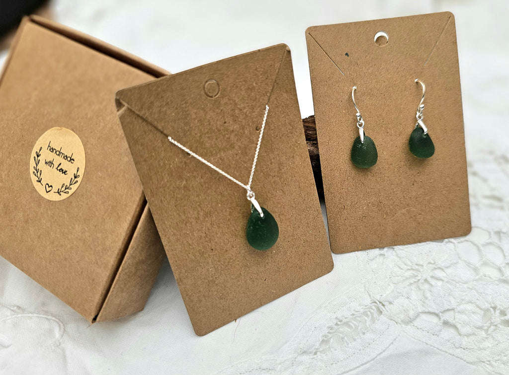 Seaham Green seaglass earring and necklace set 😍